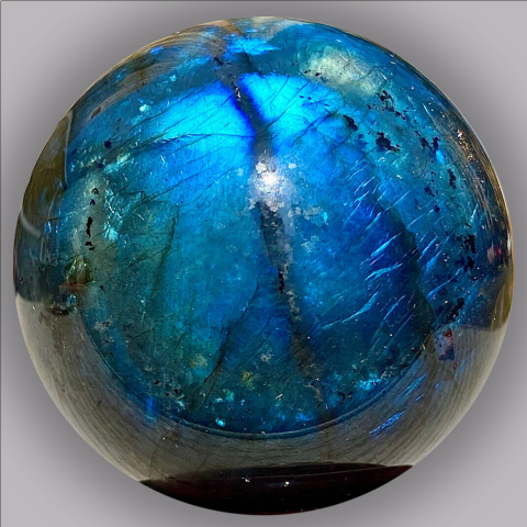 LABRADORITE sphre 360 g.