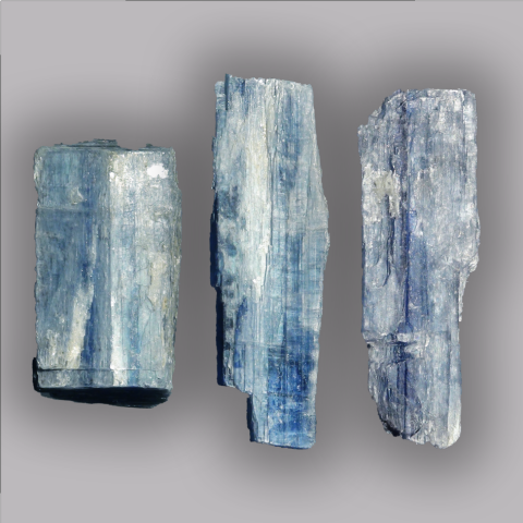 CYANITE 4/9 g.