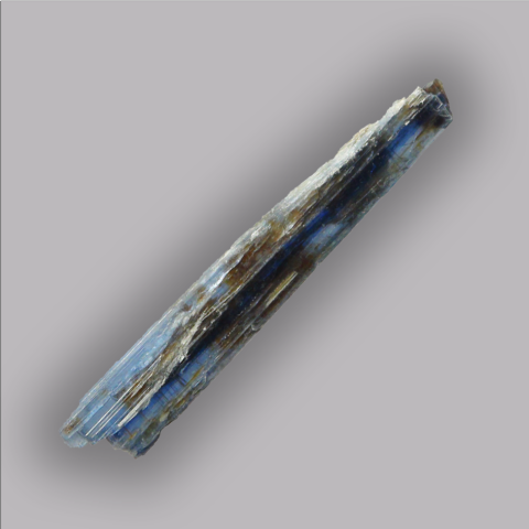 CYANITE 2,97 g.