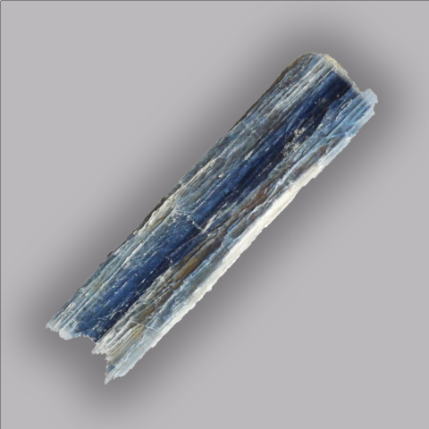 CYANITE 4,55 g.