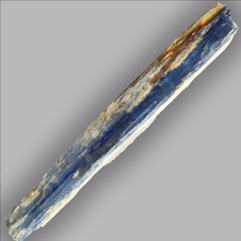 CYANITE 4,56 g.