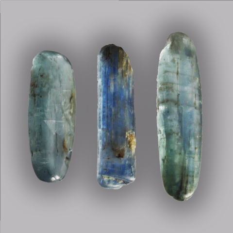 CYANITE 1,23/1,49 g.