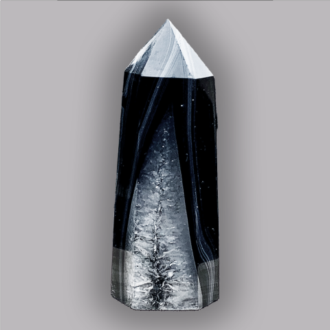 AGATE oblisque 71 g.