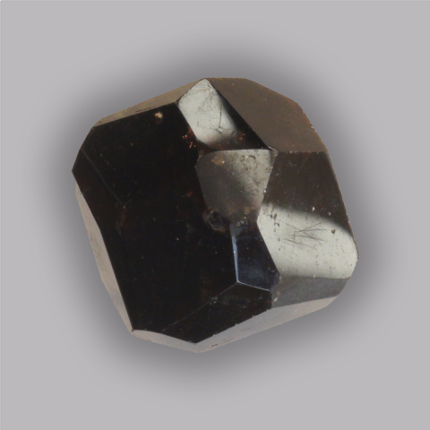 GRENAT Almandin 71 g.