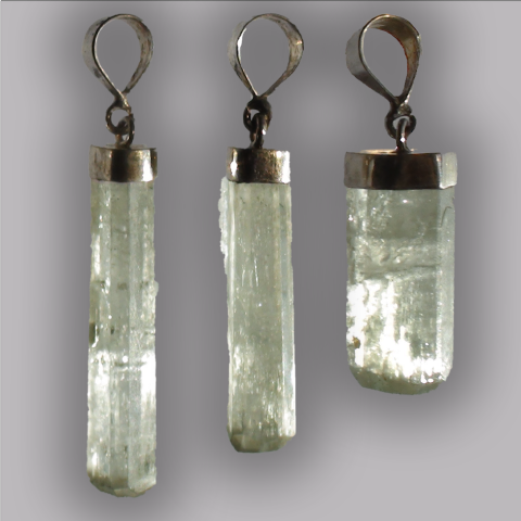 HIDDNITE pendentif cristal naturel