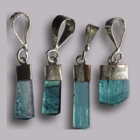 INDICOLITE Pendentif cristal poli