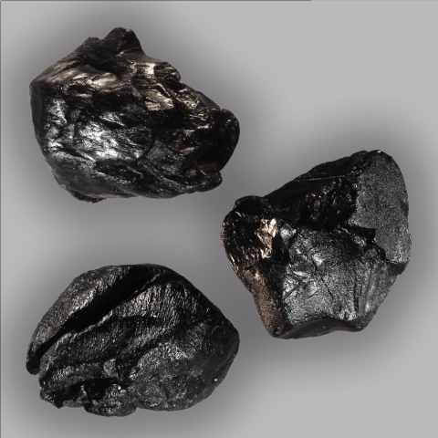 SPINELLE noir - Cristal naturel 11/12,9 g.
