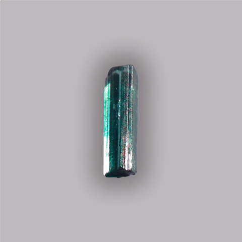 TOURMALINE BLEUE Cristal naturel 0,9 ct.
