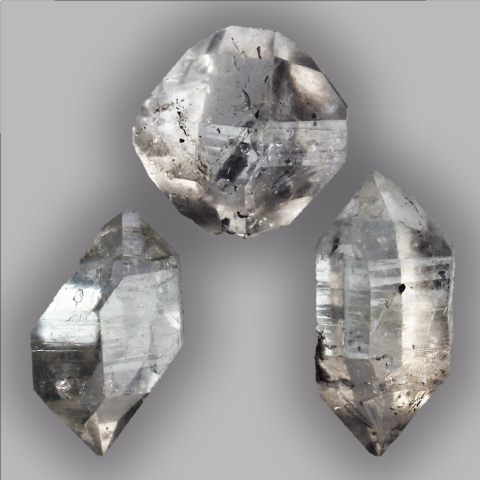 DIAMANT de HERKIMER, Cristal naturel bitermin 1,5/2,8 g.