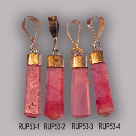 Pendentif RUBELLITE 0,9 g., env. 13 mm