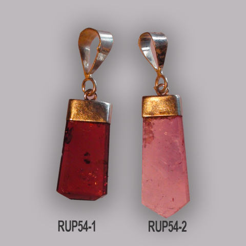Pendentif RUBELLITE 1,10 g., env. 13 mm.