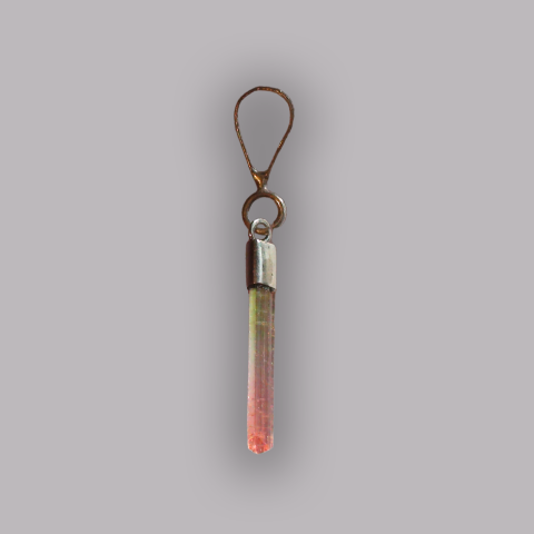 Pendentif TOURMALINE Melon d'Eau 0,39 g., 19 mm