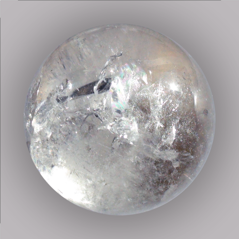 CRISTAL de ROCHE sphre polie 206g, 52 mm.