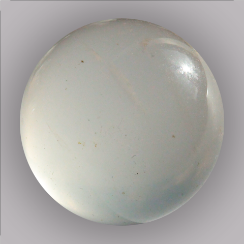 QUARTZ laiteux -sphre polie 39g, 31mm