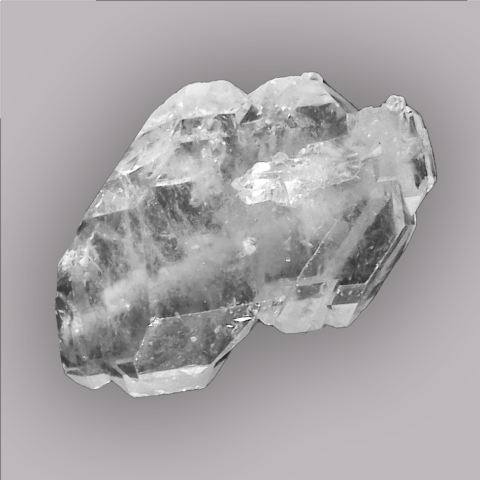 QUARTZ  me 7g. 30 x 19 x 7 mm.